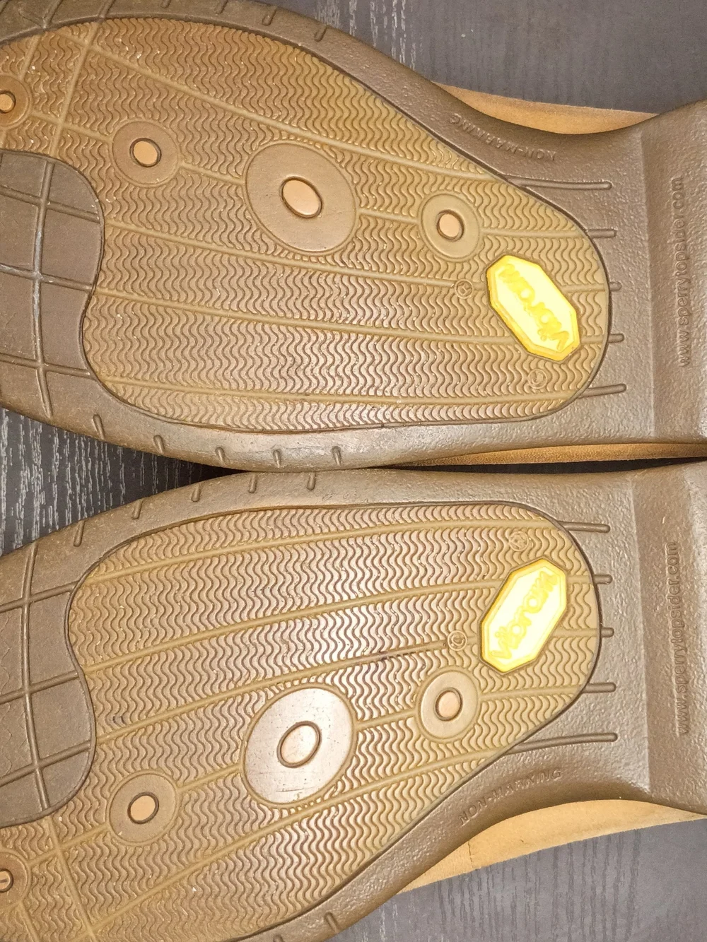 Sperry GOLD CUP Two-Tone Light Tan & Brown Leather Boat Shoes. Men's 9M